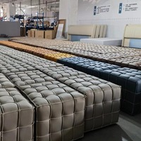 Moderner Leder-Stiel aus Samt osmanischer Rubikswürfel-Stuhl Stuhl Platz