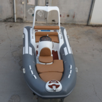 Bateau à rames à grande vitesse avec coque en fibre de verre et Hypalon, bateau de pêche avec logo personnalisé