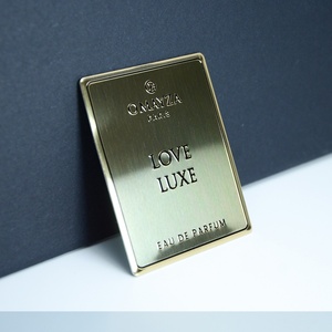 Etiquetas Adhesivas de Vinilo Impermeables para Cajas de Perfumes y Cosméticos de Lujo Exclusivos, con Estampado Dorado Personalizado Profesional - Product Image 2