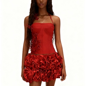 ชุดเดรสออกงาน 2 ชิ้น แฟชั่นใหม่ล่าสุดสำหรับผู้หญิง เสื้อสายเดี่ยวลายดอกไม้ผ้าสแปนเด็กซ์ พร้อมกระโปรงระบาย - Product Image 1