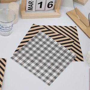 Wholesale Cheap Greaseproof <b>Paper</b> with Logo Printing Food Grade Deli Hamburger Sandwich Wax <b>Paper</b> Custom Food <b>Wrapping</b> <b>Paper</b> - Product Image 4