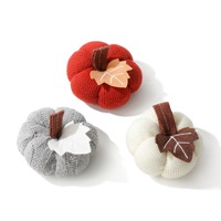 Nouvelles décorations transfrontalières de Thanksgiving : Pendentifs citrouille orange faits à la main, petits ornements citrouille tricotés pour la fête de la récolte