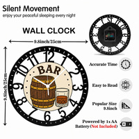 Horloge murale en métal décorative, cadran en forme de baril de whisky, chiffres arabes, en fer forgé, face en bois traité UV, pour la décoration de la cave des hommes, du bar à domicile, du pub, ou comme cadeau