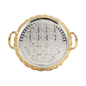Plateau de service rond en métal de style moyen-oriental de luxe, plaqué or et argent, orné de sculptures, pour thé, café, fruits - Product Image 2