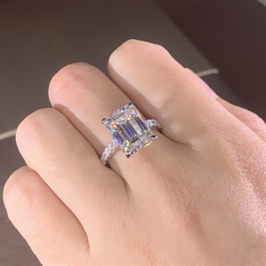 Anello con design quadrato Princess Cut, stile elegante, per donna - Product Image 4