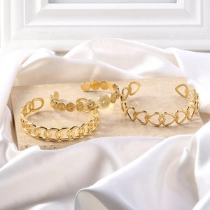 Bracelet jonc personnalisé en acier inoxydable plaqué or 18 carats, poli, creux, style italien, bijoux de mode pour femmes, vente en gros - Product Image 1