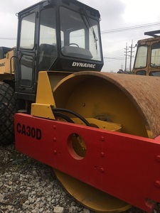 Rodillo Compactador de Carreteras Dynapac CA30D Usado de Suecia, de un Solo Tambor, 110 kW de Potencia, Capacidad de Subida del 30%, en Venta - Product Image 5