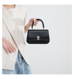 Borsa da sella retrò classica dal Design coreano borsa a tracolla a spalla singola in pelle sintetica con <span class=keywords><strong>borsetta</strong></span> con patta piccole borse - Product Image 3