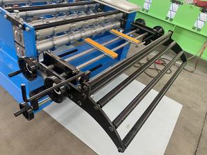 Machine <span class=keywords><strong>de</strong></span> fabrication <span class=keywords><strong>de</strong></span> tôles <span class=keywords><strong>de</strong></span> <span class=keywords><strong>toiture</strong></span> à double couche, trapézoïdale et ondulée en une seule ligne - Product Image 4