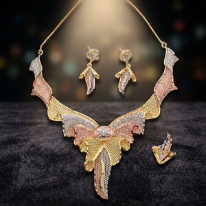 Juego de collares chapados en oro de 3 tonos al por mayor, conjunto de joyería de moda, conjunto de joyería tricolor de Turquía, collares de varios tonos. - Product Image 2