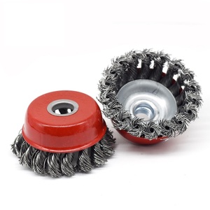 Brosse métallique industrielle en acier bricolage avec fonction de meulage de poignée en acier inoxydable pour le cuivre et l'acier - Product Image 1