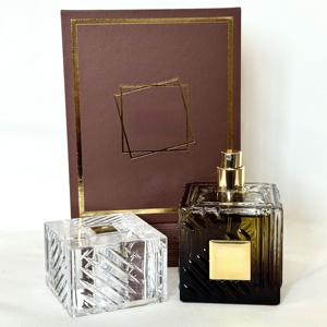 Perfume <span class=keywords><strong>de</strong></span> Lujo <span class=keywords><strong>de</strong></span> Dubái <span class=keywords><strong>de</strong></span> 100 ml, Perfume Árabe en Spray <span class=keywords><strong>de</strong></span> Alta Calidad, Envase <span class=keywords><strong>de</strong></span> Vidrio Estampado, Agua <span class=keywords><strong>de</strong></span> Gulong al por Mayor - Product Image 5