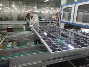 Jingsun original personnalisé 750w 770w 800w Panneaux solaires monocristallins en stock UE à haute efficacité de type N pour la maison - Product Image 5