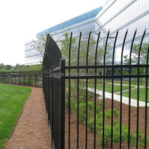 بوابة سياج للسكك الحديدية بتصميم حديث مبارزة للأماكن الخارجية Corten الصناعي 6 × 8 قدم مع بوابات درب أمنية حديثة - Product Image 2