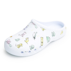 Ciabatte Chirurgiche Bianche Antiscivolo Traspiranti Comode con Stampa Cartoon, Suola Spessa Morbida, <span class=keywords><strong>Scarpe</strong></span> da Dottore <span class=keywords><strong>per</strong></span> Fabbrica - Product Image 1
