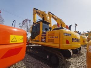 La Nueva excavadora PC200 de Komatsu está a la venta a un precio económico - Product Image 5