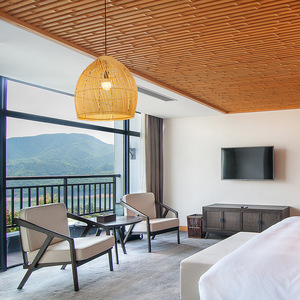 โคมไฟเพดานสไตล์นอร์ดิกทรงกลม วัสดุหวายไม้ ขั้วหลอด E27 หัวเดียว เหมาะสำหรับห้องนั่งเล่น ห้องนอน ห้องทำงาน - Product Image 1