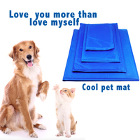 Tapis rafraîchissant pour chien en gel PVC imperméable et respirant, rectangulaire, motif uni, pour l'extérieur et les voyages