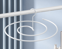 Cintre rond creux rotatif multifonctionnel en acier inoxydable Lavinia Wholesale