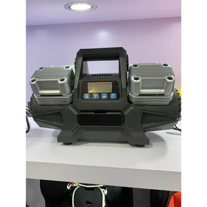Compresseur d'air haute puissance à quatre cylindres avec écran LCD pour le gonflage des pneus et une utilisation hors route - Product Image 3