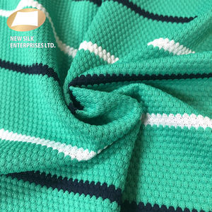 Vert à rayures polyester élasthanne ananas tricot tissu pour maillot de bain - Product Image 4