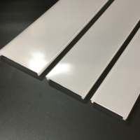 Diffuseur de lumière led d'extrusion en plastique personnalisé pour lampe tubulaire bande linéaire couverture carrée en polycarbonate blanc laiteux noir pc