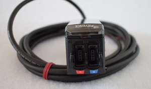 Sensor láser micrométrico IG-1050 original - Product Image 5