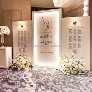 Tableau de nom en acrylique blanc élégant et lisse, bienvenue, liste de sièges, mur avec cloche pour la décoration de mariage, événement - Product Image 1