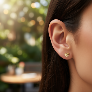 Orecchini a perno Zina a forma di cuore, placcati oro, 6 mm, gioielli alla moda, regalo unisex - Product Image 2