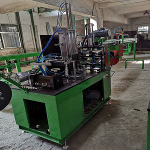 Machine à dessiner des feuilles de sapin de Noël en 4 lignes, pour la création de branches de sapin de Noël - Product Image 2