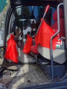 Kobelco 7 tonnes SK75 petite pelle sur chenilles d'occasion avec moteur de pompe à moteur d'origine PLC-Core Components à vendre en stock - Product Image 4