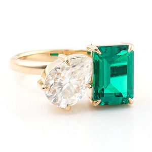 Anillo de Dos Piedras, Anillo de Moissanita con Corte de Pera de 2 Quilates, Anillo de Diamantes de Oro de 18 Quilates, Esmeralda de Laboratorio de 3 Quilates para Mujer, Anillo de Compromiso y Boda - Product Image 2