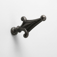 Embout décoratif de haute qualité en fer forgé et fonte, de type lance, pour portail de clôture, ornement de sommet de pointe, fabriqué par moulage d'investissement