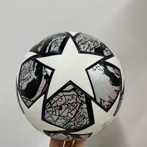 ขายตรงจากโรงงาน ลูกฟุตบอลเบอร์ 5 ปรับแต่งโลโก้ได้ ผลิตจากหนัง PU ทนทาน สำหรับฝึกซ้อมและเล่นทั้งในร่มและกลางแจ้ง - Product Image 5