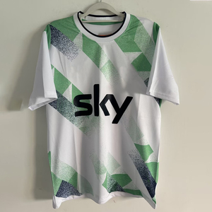 เสื้อฟุตบอลไอร์แลนด์เหย้าและเยือนรุ่นคลาสสิคย้อนยุคปี 2026 ของรอย เคน รุ่น<span class=keywords><strong>ไท</strong></span>ย คุณภาพสูง เสื้อผ้าผู้ชาย - Product Image 3