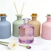 Bouteille diffuseur de parfum 200 ml vide en forme de fiole conique, flacon diffuseur d'arômes en verre pour la maison avec bâtonnets en fibres épaisses