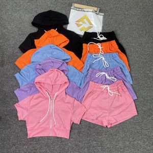 Completo con Cappuccio XS Ultimo Design Tinta Unita Shorts Corti Top Corto a Maniche Corte Set Estivo Due Pezzi <span class=keywords><strong>Abbigliamento</strong></span> Donna - Product Image 2