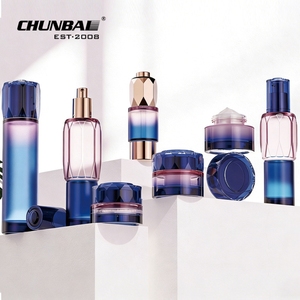 Emballage de luxe pour soins de la peau, flacons et pots en verre dégradé rose givré de 100 ml pour toner et sérum - Product Image 4