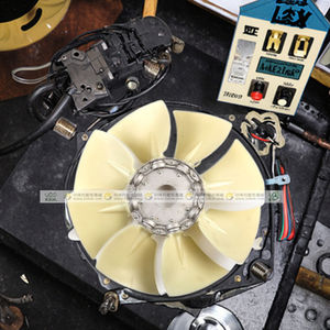 พัดลมระบายความร้อนเครื่องยนต์ EC210สำหรับวอลโว่รถขุด - Product Image 4