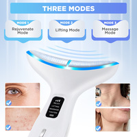 Tragbares Elektrisches Nackenmassagegerät mit 3 Vibrationsmodi Mikrostrom LED-Lichttherapie Wärmefunktion USB-Aufladbar