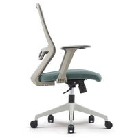 Chaise de bureau ergonomique pivotante avec support lombaire réglable, accoudoirs rembourrés, cadre en nylon blanc, siège de travail à roulettes