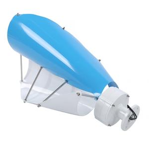 La petite <span class=keywords><strong>éolien</strong></span>ne hélicoïdale de 100W sur l'<span class=keywords><strong>axe</strong></span> <span class=keywords><strong>vertical</strong></span> est appliquée en hybride <span class=keywords><strong>éolien</strong></span>-solaire avec démarrage en douceur - Product Image 1