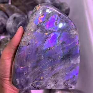 Vente en gros de pierre naturelle de palmier en cristal de <span class=keywords><strong>Labrador</strong></span> rose violet pierre de Labradorite violette brute Feng Shui pour décoration - Product Image 4