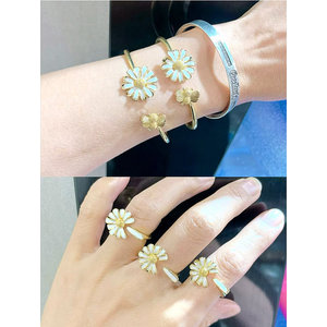 CH-LHB1159 Hermosa Pulsera <span class=keywords><strong>de</strong></span> Cuerda con Dijes <span class=keywords><strong>de</strong></span> San <span class=keywords><strong>Benito</strong></span>/<span class=keywords><strong>Cruz</strong></span>/Corazón Chapada en Oro, Pulsera <span class=keywords><strong>de</strong></span> Moda para Mujer al por Mayor - Product Image 6