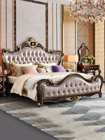 Lit double de style européen en bois massif et cuir pleine fleur, design néoclassique luxueux, avec espace de rangement et dossier souple