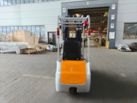 Chariot élévateur électrique 1,5T-2T avec batterie au plomb-acide ou lithium-ion et déplaceur latéral hydraulique pour utilisation intérieure/extérieure