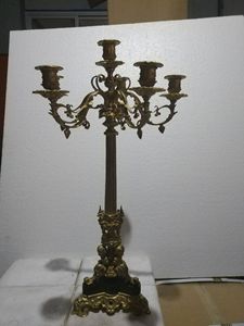 เชิงเทียนทองเหลืองสไตล์โรโคโคโบราณแบบยุโรป 5 แขน จำนวน 1 ชิ้น สำหรับตกแต่งบ้านและศาสนา - Product Image 2