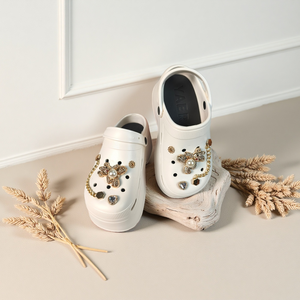 Zapatos de Jardín para Estudiantes con Suela de EVA Antideslizante, Duraderos y Cómodos, con Punta Cerrada - Product Image 1