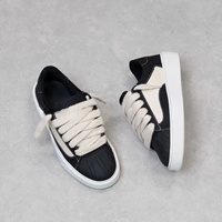 Chaussures de marche décontractées tendance à prix d'usine, nouveau modèle, basses, respirantes, à motif uni, légères, avec empeigne confortable