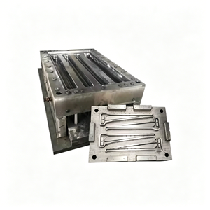 Moule pour couvercle de manhole, structure robuste et durable, best-seller, pour puits d'inspection d'eaux usées et de pluie, moule direct usine - Product Image 3